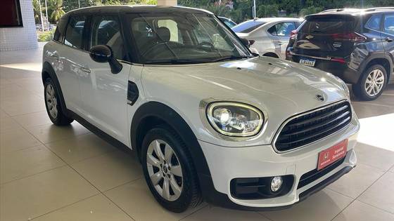 MINI COOPER 2.0 S CLUBMAN 16V TURBO GASOLINA 4P AUTOMÁTICO